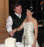 Alistair & Claire Lattimore Cutting Wedding Cake - 24 September 2005